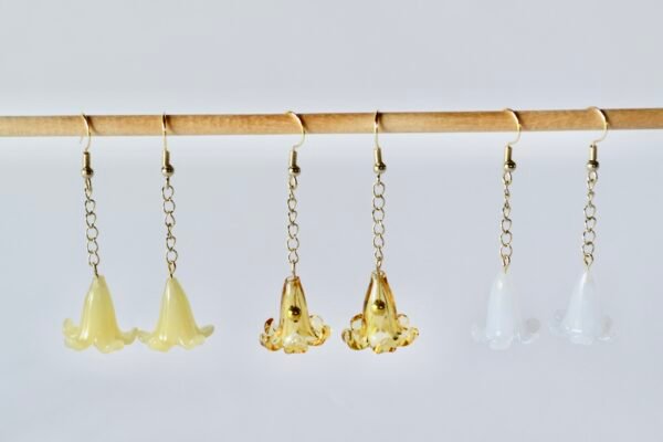 drop all Puakenikeni Kaula